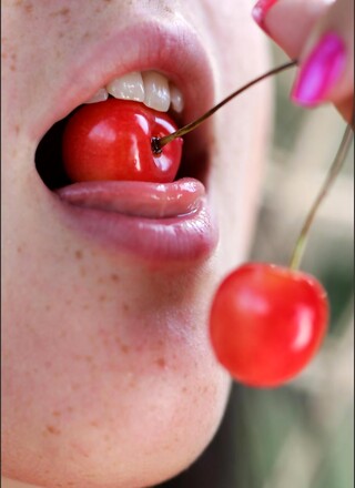 Lucie - Wild Cherry