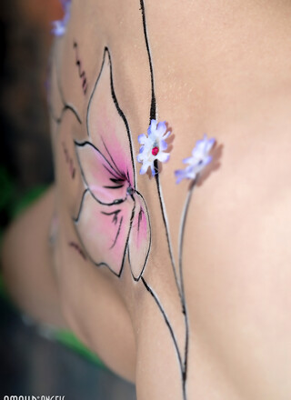 Nude Body Art